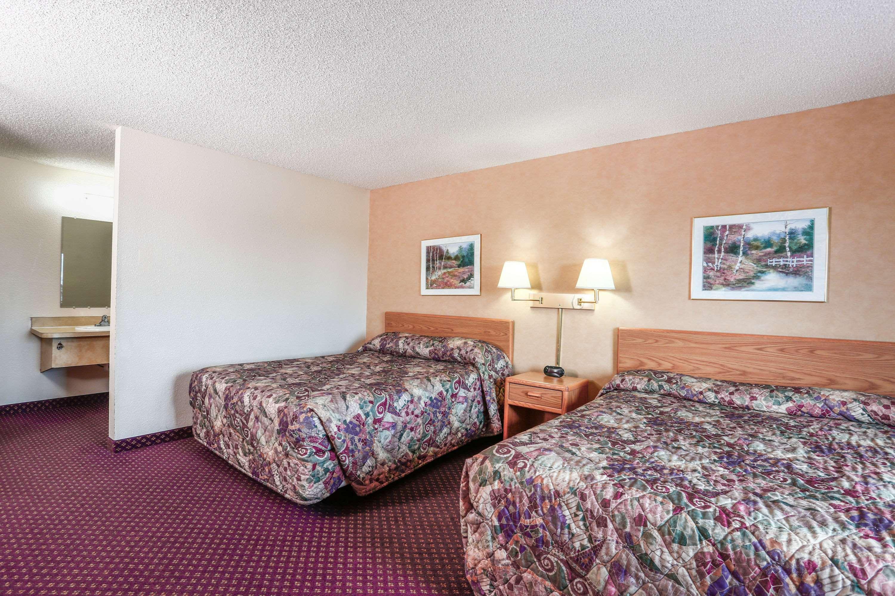 Travelodge By Wyndham Deer Lodge Montana ภายนอก รูปภาพ