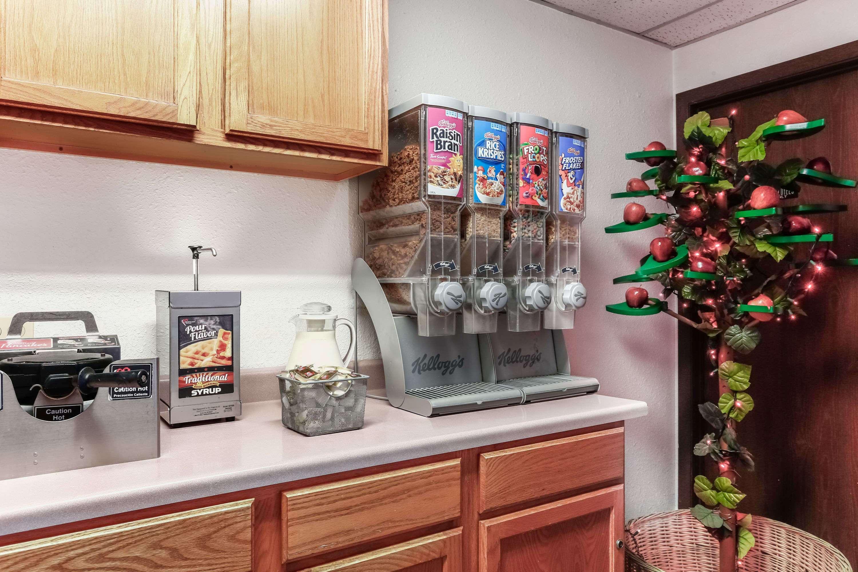 Travelodge By Wyndham Deer Lodge Montana ภายนอก รูปภาพ